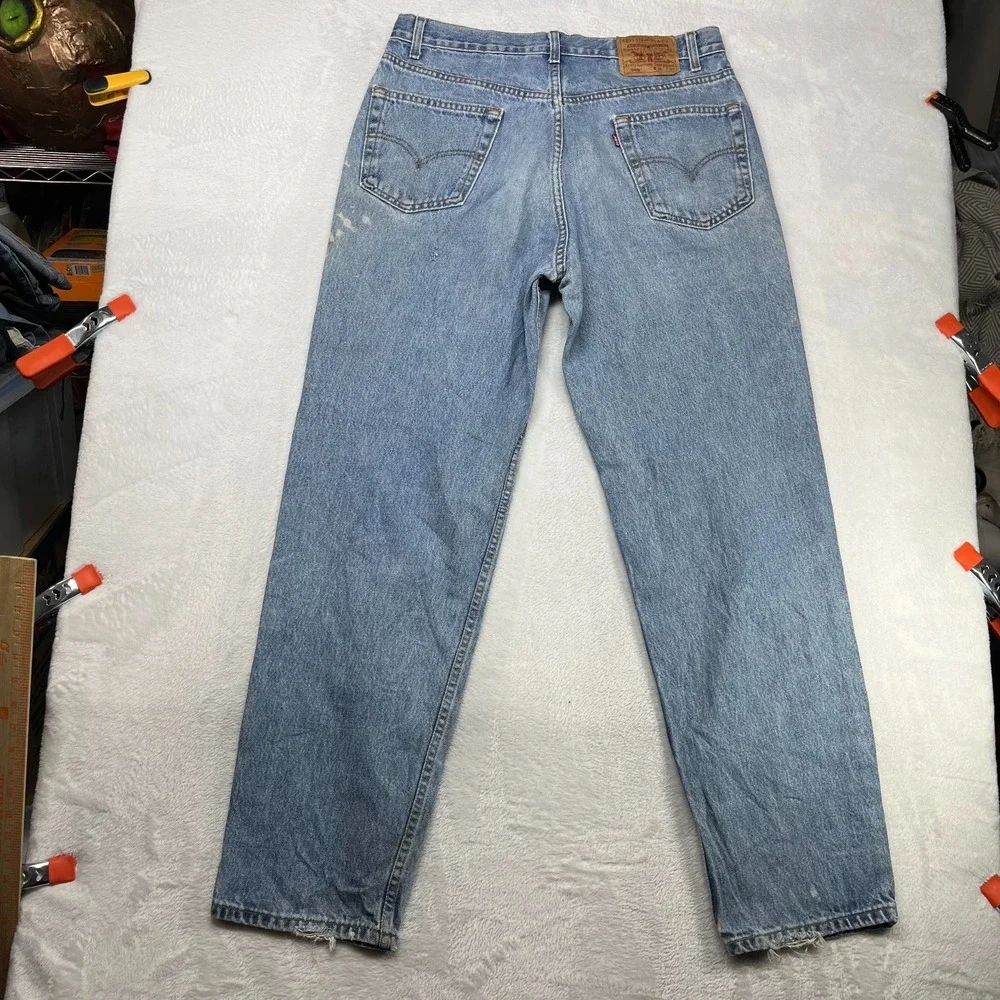 Vintage Levi's 550 Relaxed Fit Jeans Men's Blue Denim Straight Zip Fly - 34X33‎